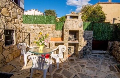 Hoyos del Espino Cabaña | Casa rural (alquiler íntegro) El Leñador I y II para 5 personas