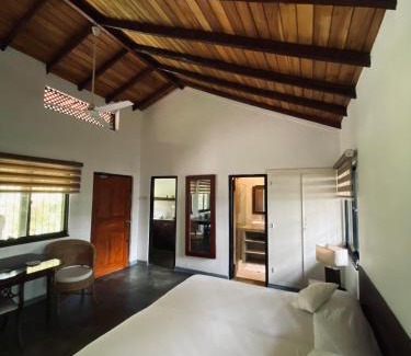 Mount Lavinia Casa | Cottage Garden Bungalows