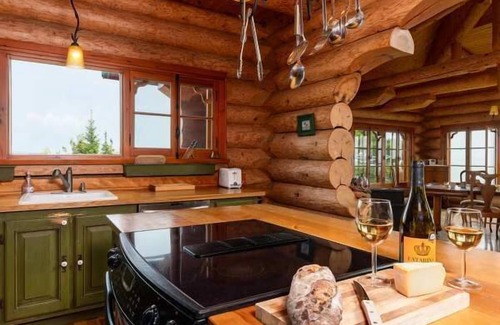 Saint Irenee Casa | Cottage HEU-1526 | St-Irénée