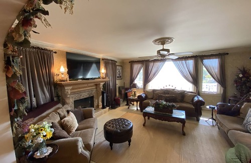 Simi Valley Cabaña | Cottage Hideaway w/ waterfall, pool, spa & adjacent Santa Susana Historic Park