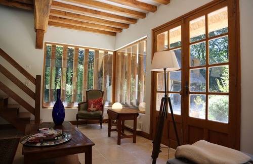 Saint-Gatien-des-Bois Casa | Cottage in a forest estate 15 min from the sea