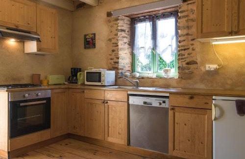 Chalais Casa | Cottage in Chaleix near Forest and Lake