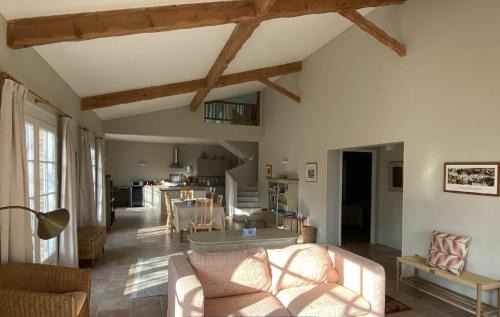Roquemaure Casa | Cottage in French Tuscany