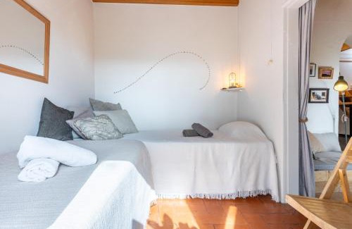 Aljezur Casa | Cottage in historical town of Aljezur