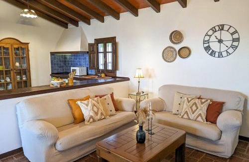 Antequera Casa | Cottage in La Joya near El Torcal