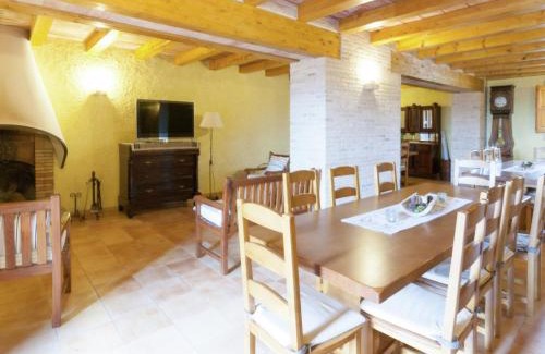 Maians Casa | Cottage in Maians with Sea View & Pool