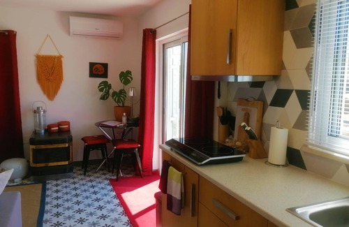 Moncarapacho e Fuseta Cabaña | Casa Da Amêndao una cabaña privada con piscina natural en huerto de almendros