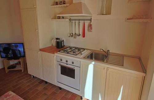 Montelabbate Casa | Cottage in Montelabbate with Pool, Garden, BBQ, Parking