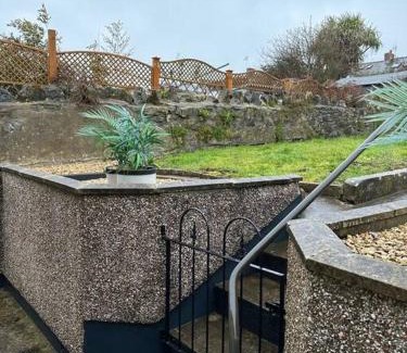 Pembroke Casa | Cottage in Pembroke, Close to beaches