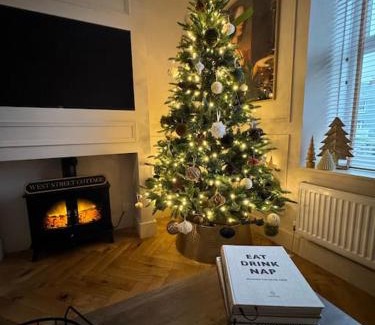 Pembroke Casa | Cottage in Pembroke, Close to beaches