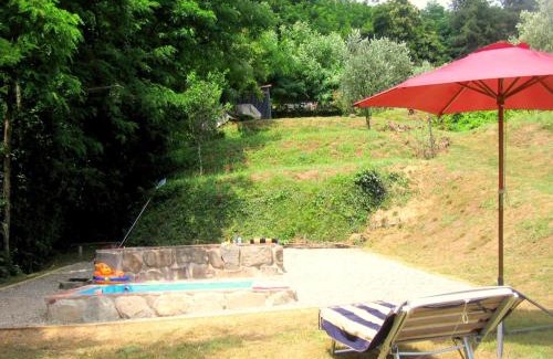 San Quirico Casa | Cottage in Pescia with Pool & Garden