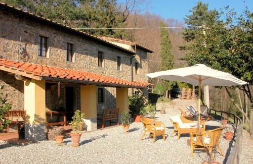 San Quirico Casa | Cottage in Pescia with Pool and Garden