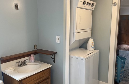 Alford Cabaña | Cottage in the Berkshires 10 min. to Great Barrington