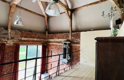 Humieres Casa | Cottage in the estate of a secluded castle.
