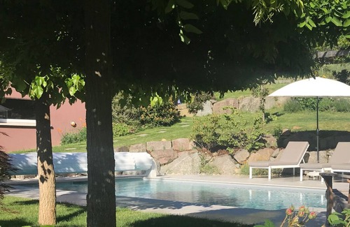 Buhl Cabaña | Casa rural en el bosque con piscina climatizada de mayo a octubre