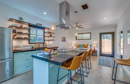 La Mesa Casa | Cottage in the Garden. New! Modern!