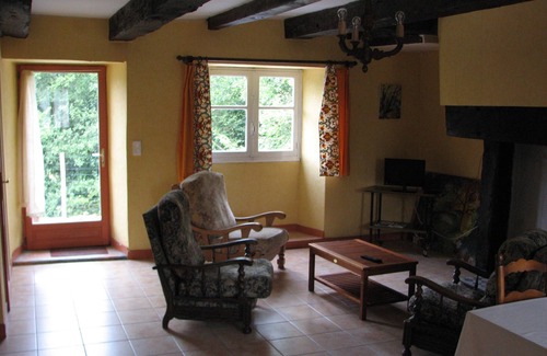 Dournazac Casa | Casa rural en el corazón del Parque Natural Regional del Périgord-Limousin