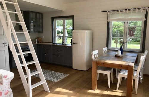 Tived Casa | Nueva casa en el corazón de Tiveden con Undenblick y sauna