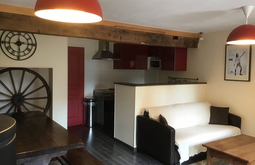 Dyo Casa | Casa rural en el corazón de Charolais-Brionnais en el campo, muy tranquilo