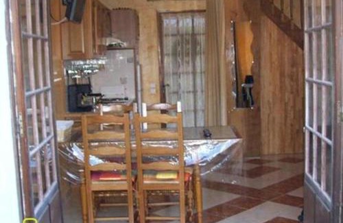 Brou-sur-Chantereine Casa | Cottage in Vaires-sur-Marne near Forest & Lake