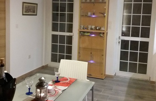 Chlorakas Cabaña | Casa rural a solo 200 metros del mar llena de luz y aire. Hermoso y acogedor.