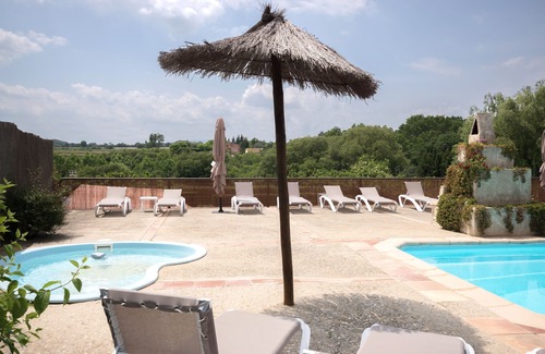 Llampaies Cabaña | Cottage La Pallissa 3 hab. 130 m2,10 personas Piscina Barbacoa SAT TV WIFI Bonitas vistas
