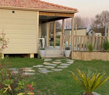 Saubrigues Chalet De Esquí | Cottage Le Colibri au calme piscine chauffée sauna hammam parc multisports