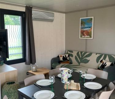 Saubrigues Chalet De Esquí | Cottage Le Colibri au calme piscine chauffée sauna hammam parc multisports