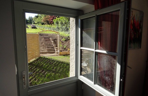 La Chaise-Dieu Apartamento | Casa rural "Les Coccinelles" con jardín, centro ciudad de La Chaise Dieu