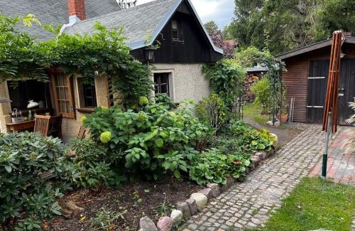Wilhelmshorst Apartamento | Cottage mit Garten