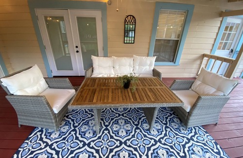 Center Point Casa | Cottage near Downtown Center Point, 10 min to Kerrville & Comfort, pet-friendly