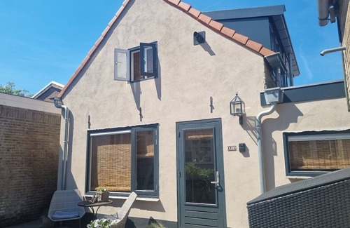 Noordwijk Cabaña | Cottage near the beach in the center.*