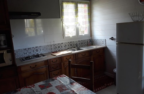 Le Luc Casa | adelfas casa