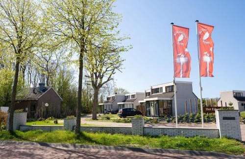 De Cocksdorp Casa | Cottage on a vacation park