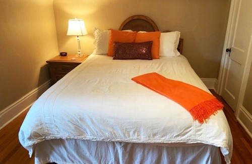 Stratford Cama Y Desayuno | Cottage on Caledonia Bed & Breakfast