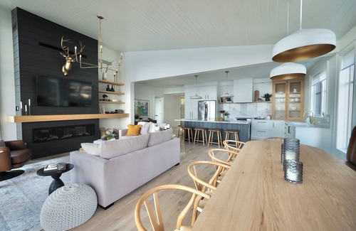 Meaford Cabaña | Cottage on Georgian Bay in Ontario's premier four-season adventure region.