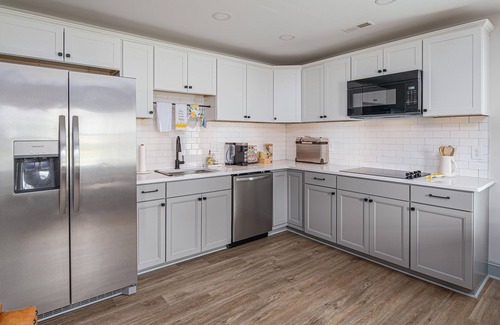 Farmville Casa | Cottage on Main Downtown