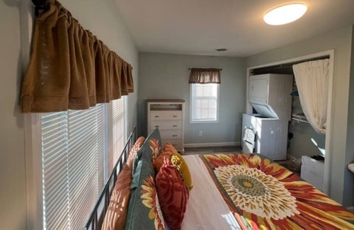 Edenton Cabaña | Cottage on Oakum-cheerful 1-bedroom in Edenton