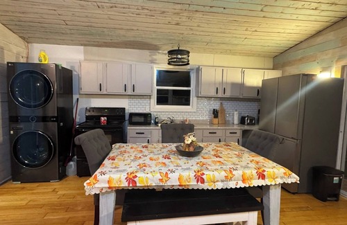 Clifton Royal Cabaña | Cottage on Terreo Lake