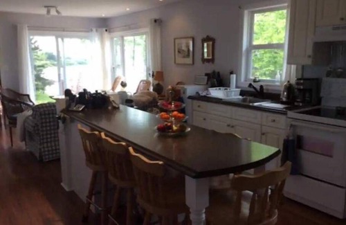 Richmond County Cabaña | Cottage on the Bras D’Or Lake
