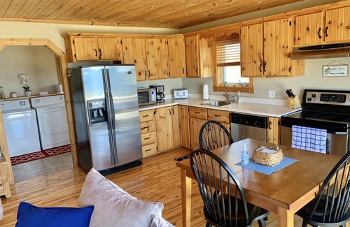 Lower Montague Cabaña | Cottage Overlooking the Ocean with
