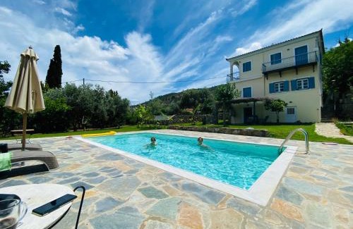 Galatas Casa | Cottage & private swimming pool