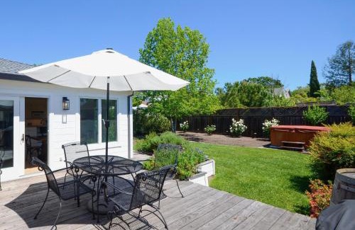 Sonoma Casa | Cottage Sonoma Historic Plaza, - Includes Wine Tasting Passport