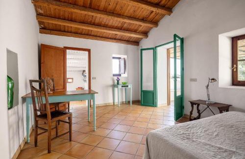 Cefalu Apartamento | Cottage surrounded by Nature near the Sea - Cefalù