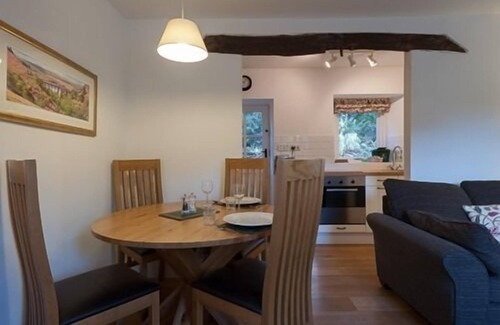 Llanwrtyd Wells Cabaña | Rural-Baño Privado-Troed y Rhiw