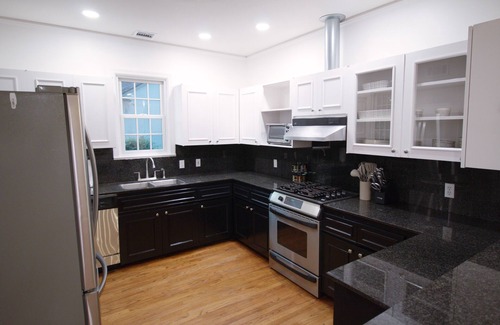 Highlands - Perkins Casa | Cottage under the oaks! Walk to LSU games!