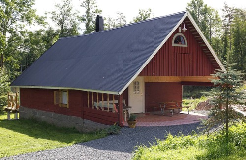 Aseda Cabina | Cottage Vetlanda, fishing, boat, swimming, 45 min to Astrid Lindgren's world,