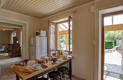 Belmont-de-la-Loire Cabaña | Casa rural con piscina, chimenea, jardín y mascotas permitidas