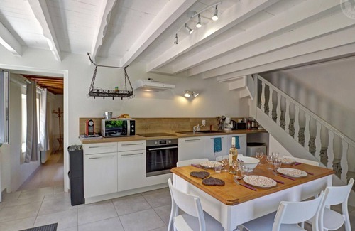Belmont-de-la-Loire Cabaña | Casa Rural con Piscina, Admite Caballos, Confort Moderna