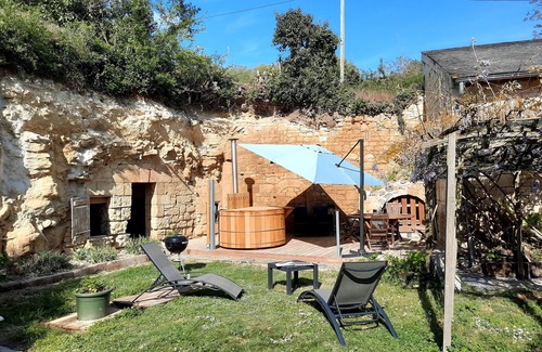 Louerre Casa | Encantadora casa tuffeau en un sitio troglodita Muy tranquilo, relajante.
